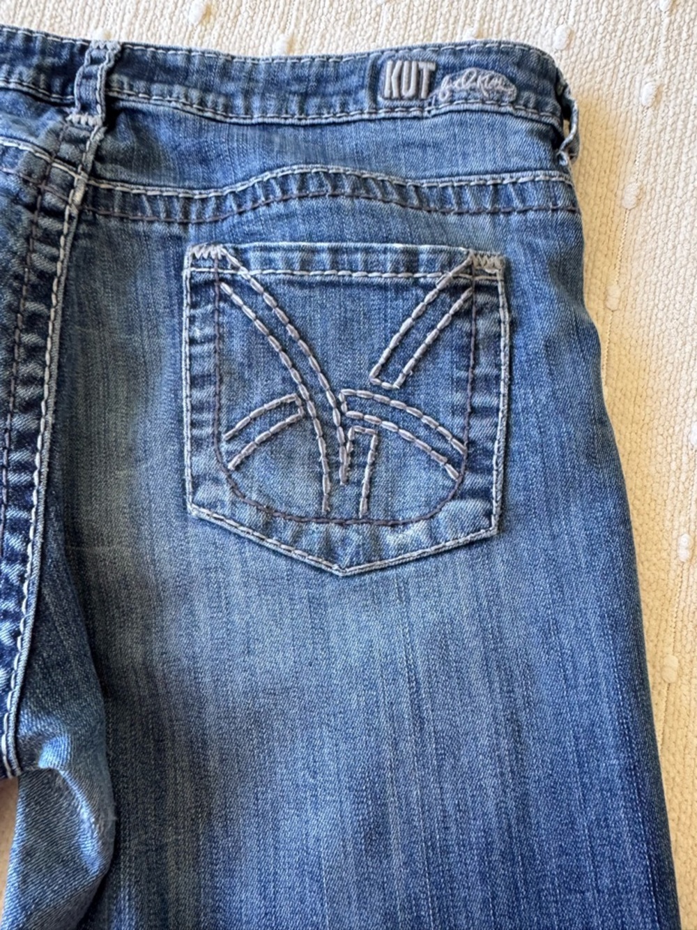 Kut from the Kloth Washed Blue Cropped Ankle Jeans